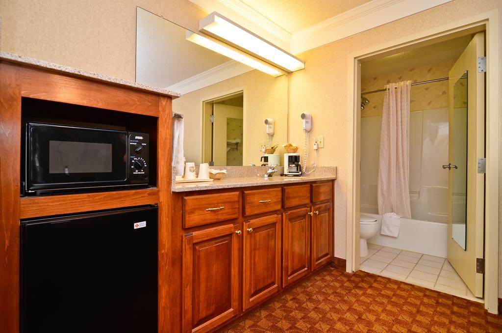 Peach State Inn & Suites Hawkinsville Luaran gambar